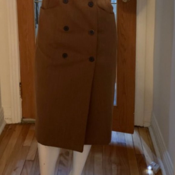 Robe neuve. - Picture 2 of 5